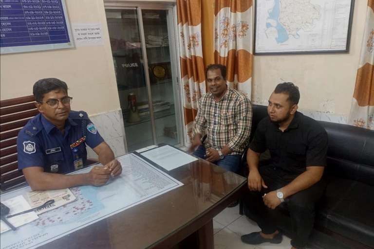 যানজট নিরসনে নবাগত ওসির সাথে নিসচা মতলব উত্তর উপজেলা শাখার মতবিনিময় 